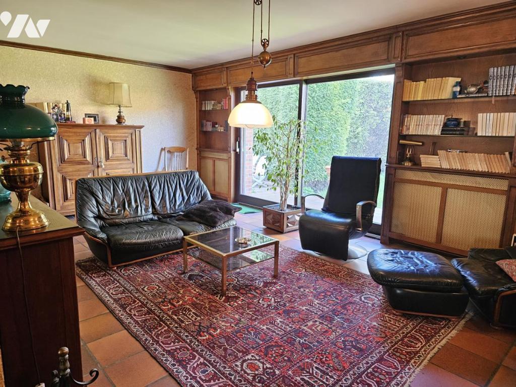 Maison de Lens de 232.47 m²