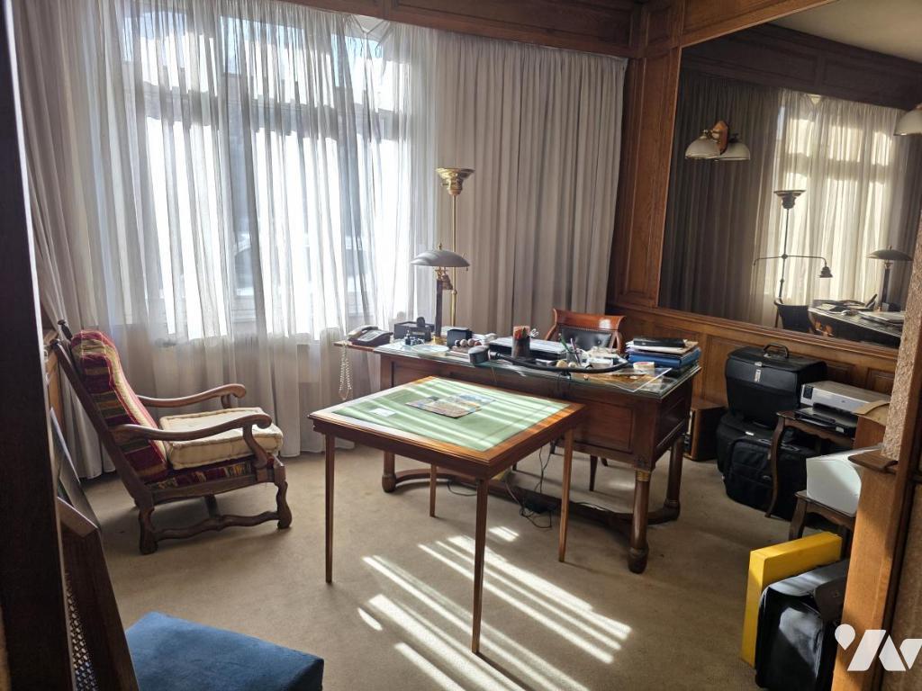 Maison de Lens de 232.47 m²